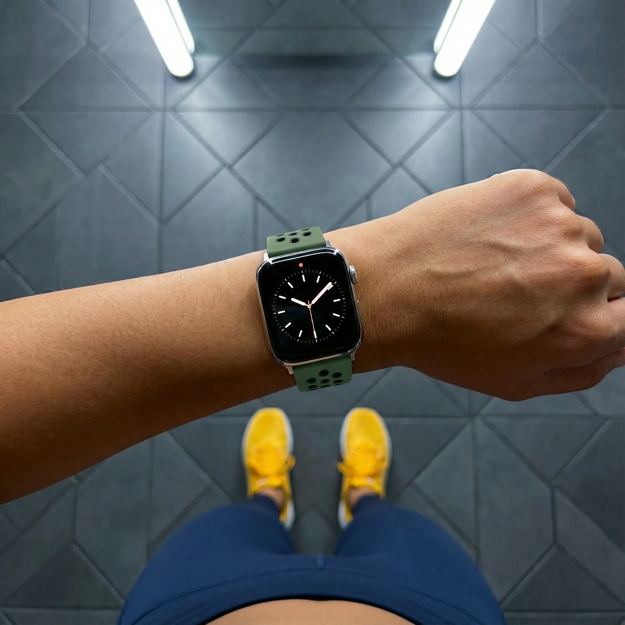 Elite Diver Army Green Apple Watch Strap Bundle | 2 Watch Bands - Image 3
